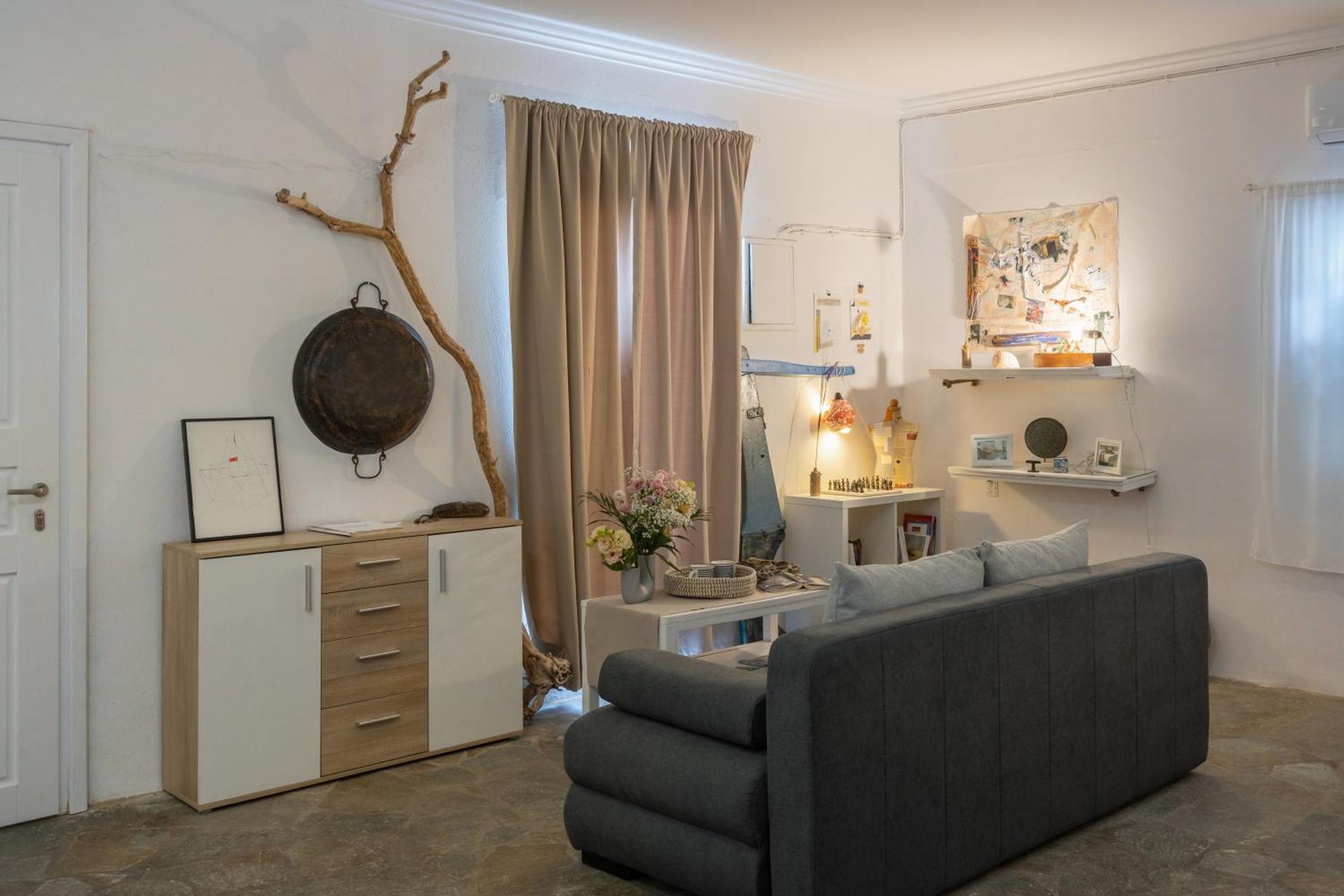 Studio Home Náousa Rom bilde